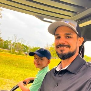 Meet your Posher, Cj